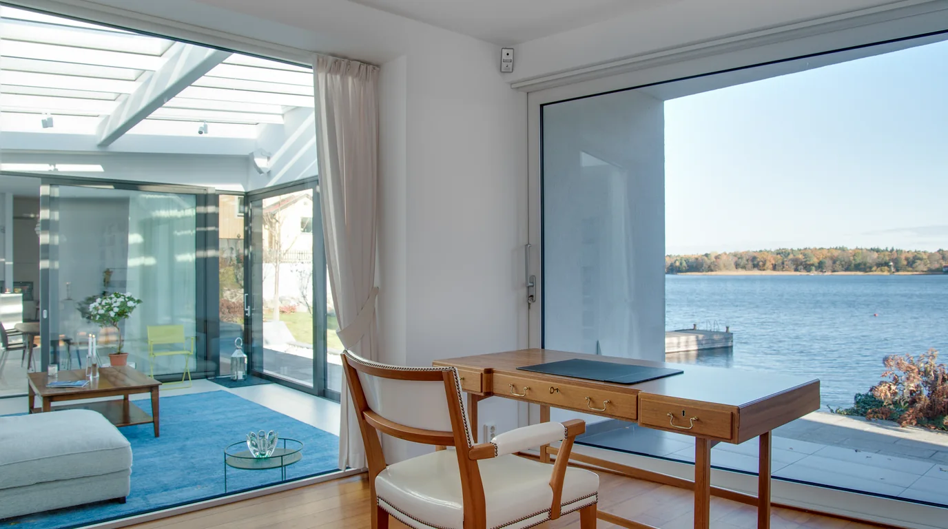 Airbnb Indoor Camera Ban Explained: What Hosts Can & Cannot Install in 2026