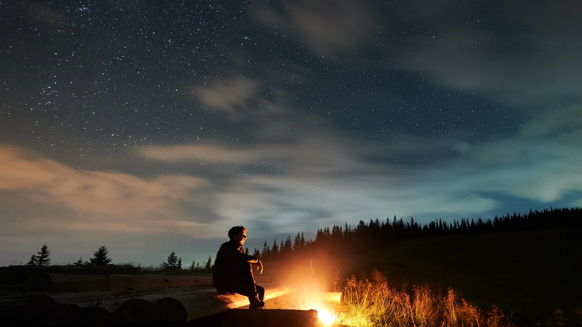 The Connection Between Astrology and Mental Wellness: Using Your Horoscope for Self-Reflection