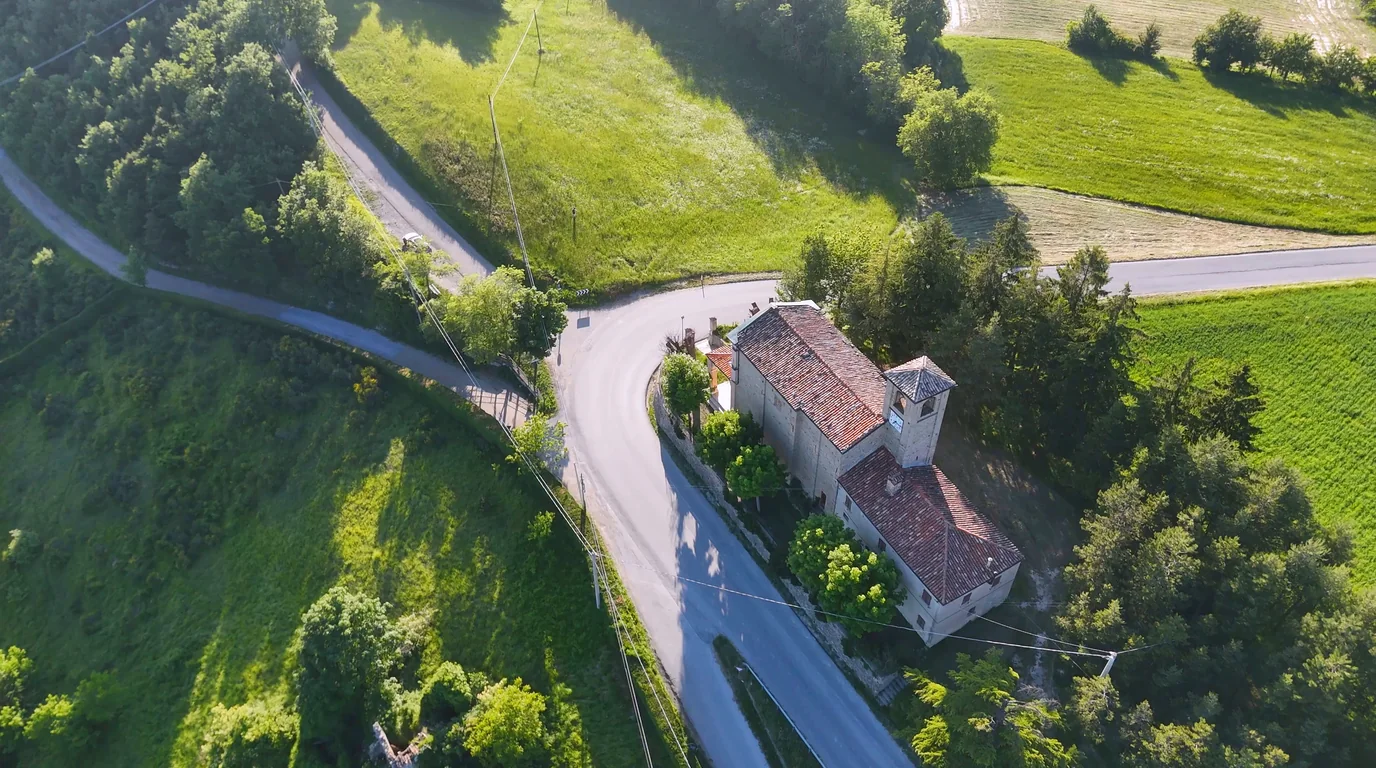 Drone Video Sekretess: Hur man suddar grannars fönster och bakgårdar innan du lägger upp