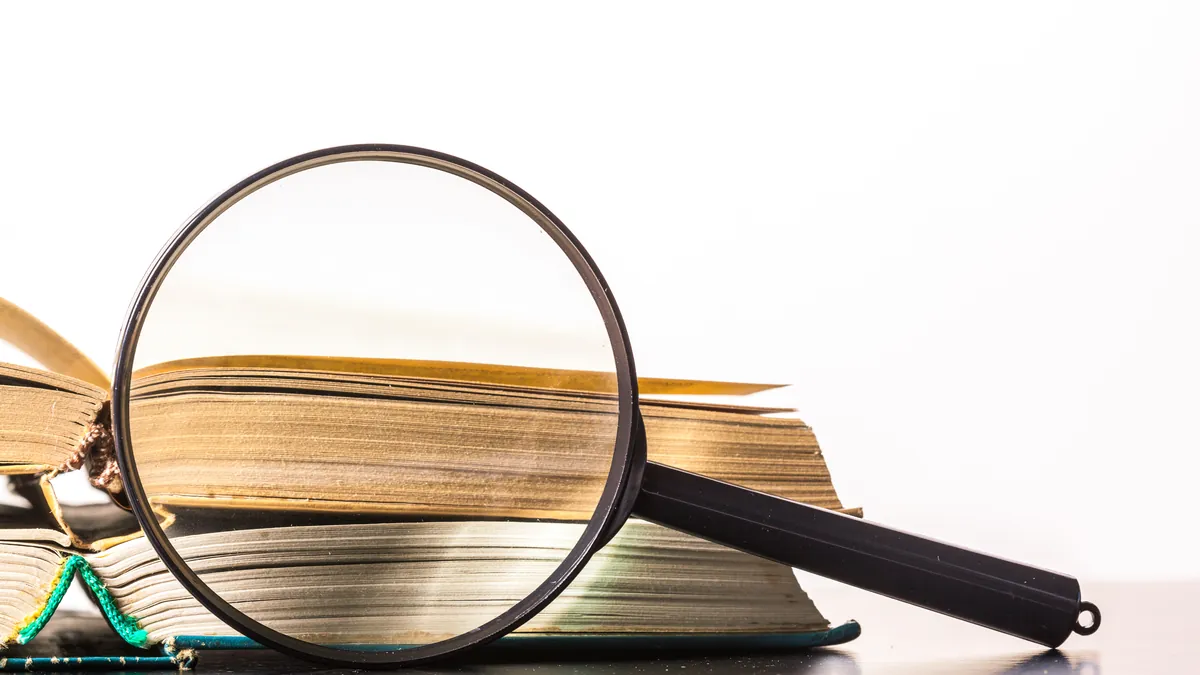 Hur man lagligt bevarar bevis när du hittar en spionkamera: The Forensic Chain-of-custody Handbook
